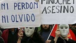 Демонстрации в Чили за годишнината от преврата на Пиночет