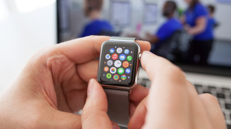 Снимка: Защо Apple спира да продава хитови часовници в САЩ