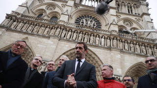 Франция очаква размирици утре на протеста на „жълтите жилетки”