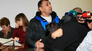 Не го знам Владимир Димитров Майстора Поръчката беше направена от Наско