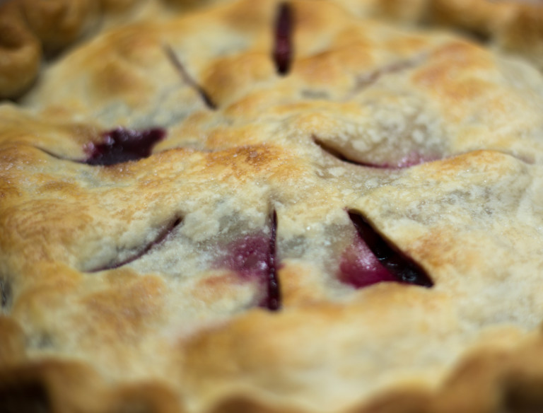 Или с цяла кора от горната страна, под която плодовете се задушават