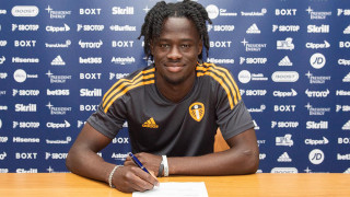 Халфът Дарко Гиаби вече е футболист на Лийдс Той премина в