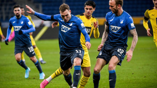 Манчестър Юнайтед има интерес към защитника на Хофенхайм Давид