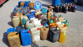 Общо 1804 литра горива дизел бензин и биодизел са задържани