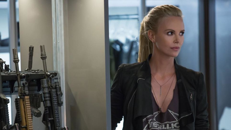 Новата секси визия на Чарлийз Терон в "Бързи и яростни 9"