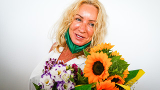 Рано тази сутрин Мария Гроздева се завърна в България след