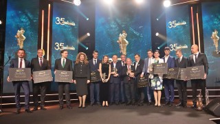 В трудната и различна година която предстои с първия бюджет