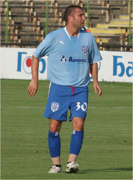 Кривия избран за "футболист на Варна 2007"