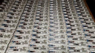 Лекарства за близо 30 000 лева задържаха на МП Капитан