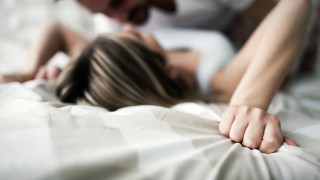 През 2001 г G точката заедно е с парауретралните жлези намиращи