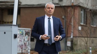 И Костадинов скочи срещу орязването на парите за инвитро от Главчев