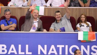 Министърът на младежта и спорта Красен Кралев поздрави волейболистките от националния