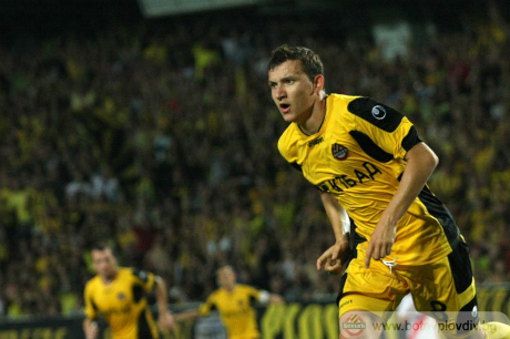 Неделев се завърна в игра