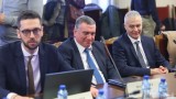 Енергийната комисия в НС нищи тайно спорните газови сделки от уикенда