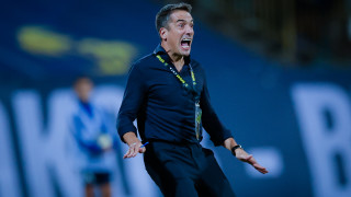 Треньорът на Левски Хулио Веласкес е настоял пред мажоритарния собственик