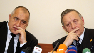 Действайте, както се избира папа, съветва Борисов академиците