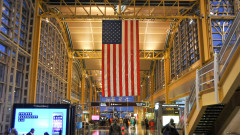 "Успехът" на Тръмп: За пръв път от 90 г. повече хора напускат Щатите, отколкото влизат