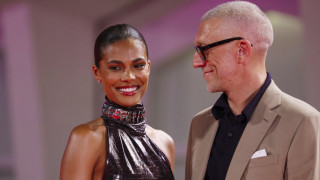 Венсан Касел и Тина Кунаки не пропускаха да демонстрират публично