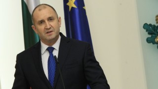 Радев и турският външен министър се договориха да увеличат усилията в борбата с миграцията