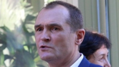 Васил Божков отряза Левски