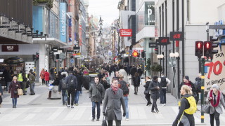 Покачващите се лихвени проценти и твърде големият дълг оказват влияние