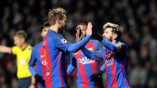 Ченгета в лагера на Барса преди Ел Класико