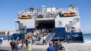 Въпреки очакваното увеличение на цените на фериботните билети в Гърция