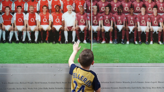 Двама от треньорите в академията на Арсенал са били отстранени