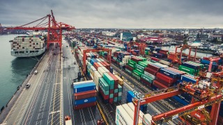 Дубайската компания DP World подписа споразумение за инвестиция в размер