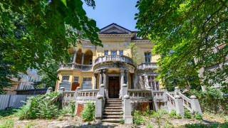 Вече е факт продажбата на Къщата с ягодите на ул