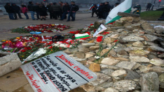 Протестиращите във Варна намаляват, спорове между водачите на протеста