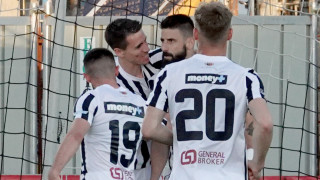 Ръководството на ПФК Локомотив Пловдив стартира от понеделник 27 06 продажбата