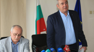 ДНСК незабавно трябва да спре строителството на небостъргача на ул