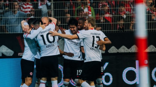 Айнтрахт Франкфурт победи с 2 1 Унион Берлин като гост в