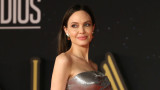  Анджелина Джоли пред The Wall Street Journal - искрено за следствията от развода с Брад Пит, Холивуд и бъдещите си проекти 