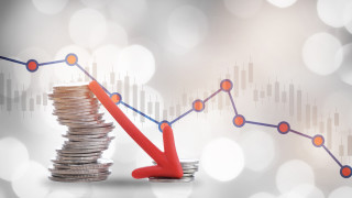 Американските акции флиртуват с нови върхове и рецесията изглежда все