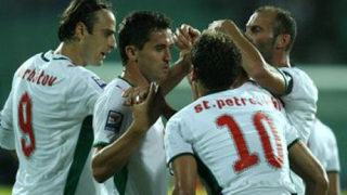 България падна с още три места в ранглистата на ФИФА
