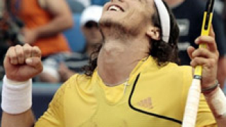 ATP Пьортшач: Хуан Монако - Луис Орна 6:4,6:4