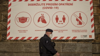 Чешкото правителство одобри разхлабване на строгите мерки срещу коронавирус с