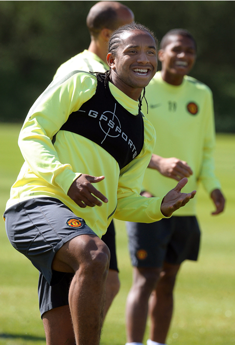 Резил! Юнайтед сбърка името на Андерсон