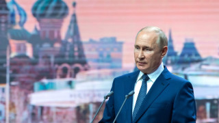 Руският президент Владимир Путин ще се самоизолира за определен период