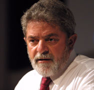 Още приближени на Лула да Силва са обвинени в корупция