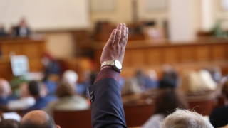 Четете коалиционното споразумение колеги За това призова депутатът от ИТН