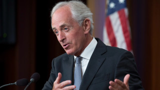 Американският сенатор Боб Коркър от Републиканската партия предупреди че поведението