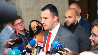 Парламентарната група на БСП Обединена левица настоява за забрана на тютюневите