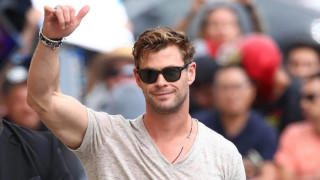 Филмите за Джеймс Бонд са си направо религия когато стане