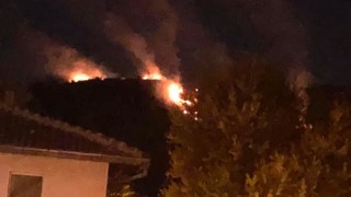 Три пожара горят около историческата крепост Трапезица във Велико Търново