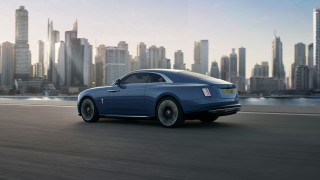 Британската компания Rolls Royce Holdings един от най големите в света