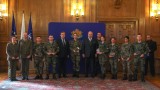  Министър Кралев и вицепремиерът Каракачанов наградиха най-хубавите военнослужещи спортисти за 2020 година 