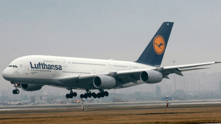 Стачката в Lufthansa отменя 876 полета